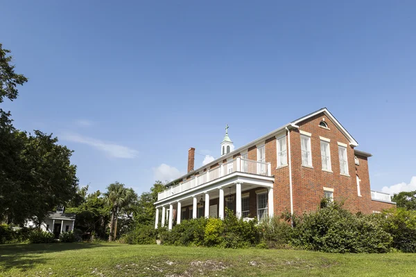 Old heritage wooden villas in Apalachicola, USA — Stock Photo, Image