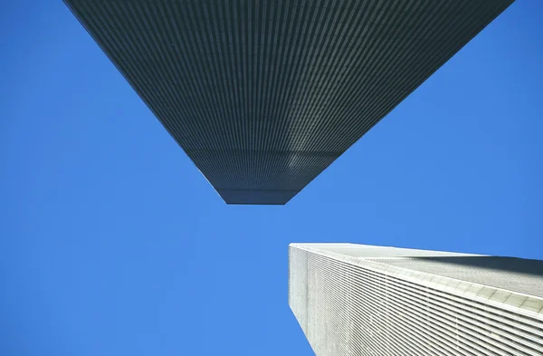 Vista de la fachada del centro de comercio mundial — Foto de Stock