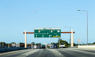 Miami otoyol sürüş airport yön--dan Doğu