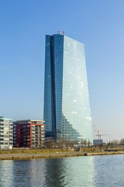 Nowej siedziby Europejskiego Banku Centralnego we Frankfurcie nad Menem — Zdjęcie stockowe