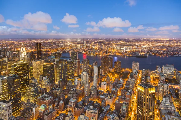 Luchtfoto van New York bij nacht — Stockfoto