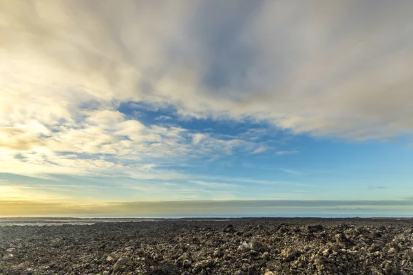 Sonnenuntergang im Vulkan-Nationalpark Timanfaya auf Lanzarote — Stockfoto