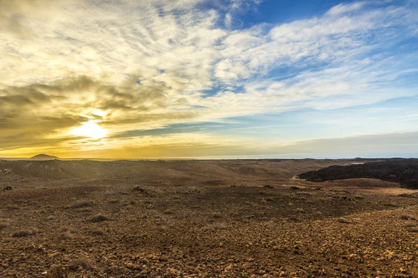 Naplemente a vulkanikus Timanfaya Nemzeti Park Lanzarote — Stock Fotó