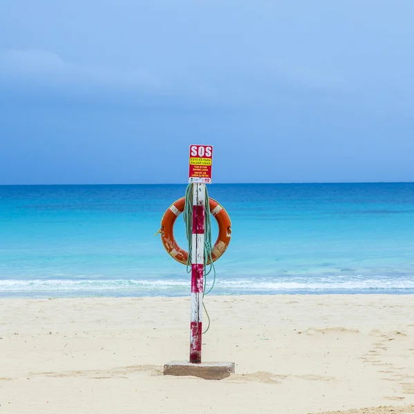 Life belt at the beach in Fuerteventura — Stock Photo, Image