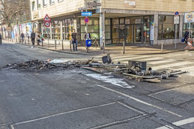 Ezb ve kapitalizm Frankfurt insanlar protesto