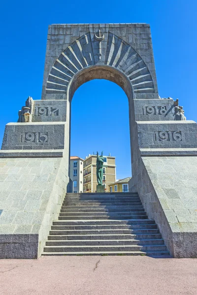 Det Monument aux Mort i Marseille — Stockfoto