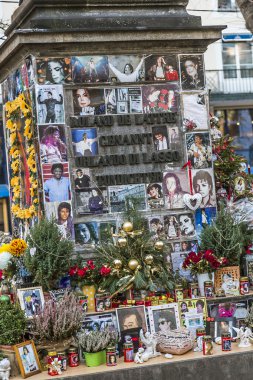 kişi kartları ve st harflere ile Michael Jackson hatırlıyorum