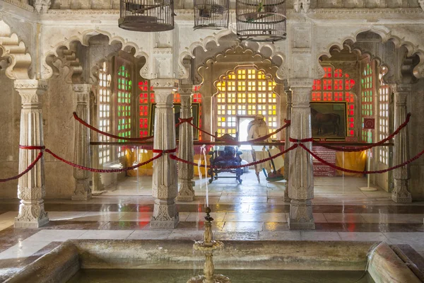 Dentro del Palacio de la Ciudad en Udaipur — Foto de Stock