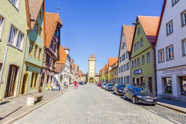 Eski kale kapısı ile kale kule Rothenburg ob der Tauber