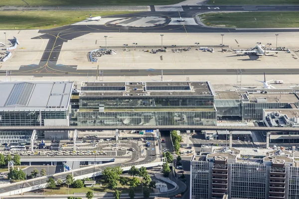 Aerial of airport in Frankfurt — Stock Photo, Image