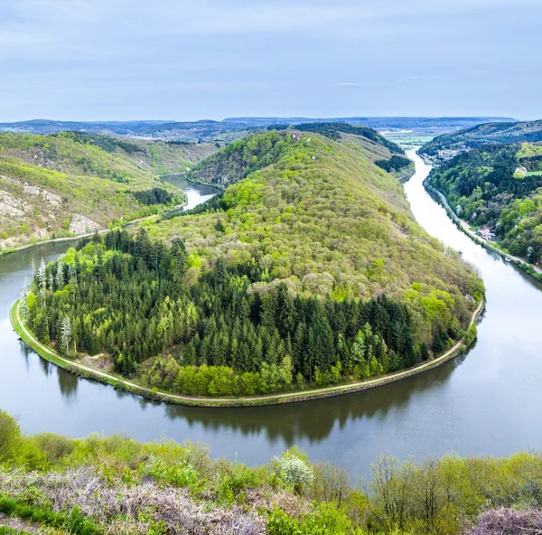 Саар петля в місті mettlach. видом на знаменитий точки. — стокове фото