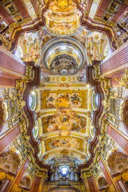 Aziz Peter ve Paul Kilisesi Manastır Melk