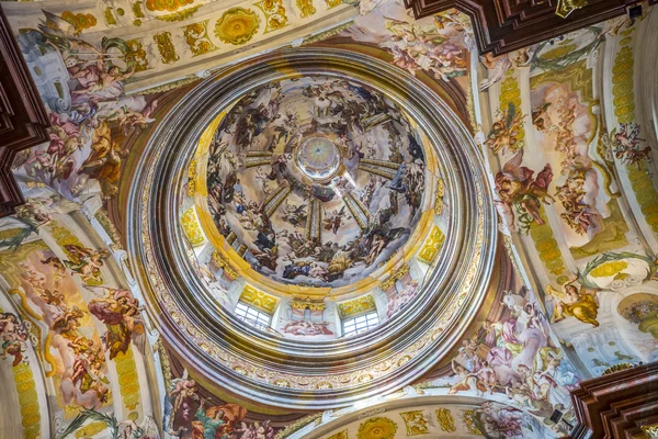 St. Peter en Paul kerk in de abdij van Melk — Stockfoto