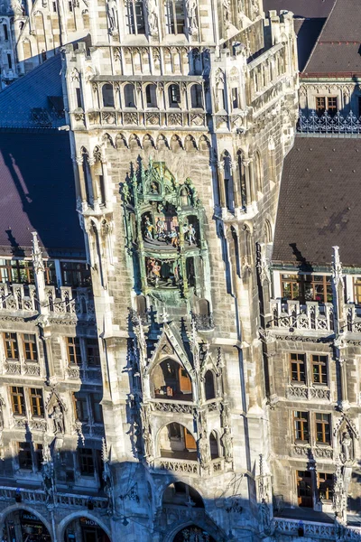 Chimes in munich city hall and facade — Stock Photo, Image