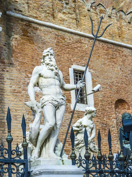 A Porta Magna no Arsenal Veneziano, Veneza, Itália — Fotografia de Stock