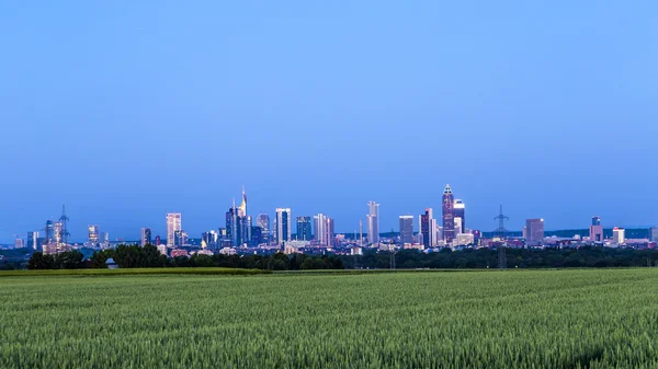 Vista panorámica de Frankfurt am Main en el horizonte —  Fotos de Stock