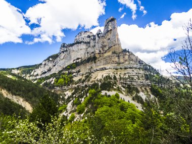  Fransa, Rochecolombe, Drome, Rhone, Alpler güneyinde peyzaj