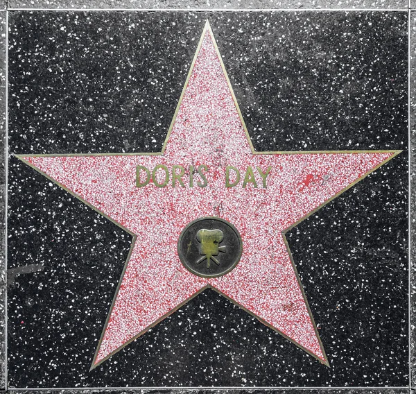 Doris Days protagoniza el Paseo de la Fama de Hollywood — Foto de Stock