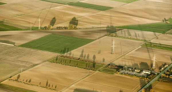 Paysage rural avec acre de montgolfière — Photo