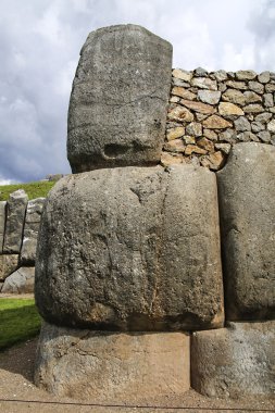 sacsayhuaman duvarlar, Cuzco, Peru yakınındaki antik Inca Kalesi
