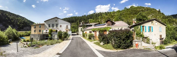 Lilla byn av Beaujeu i Provence Alpes kod d Azur — Stockfoto