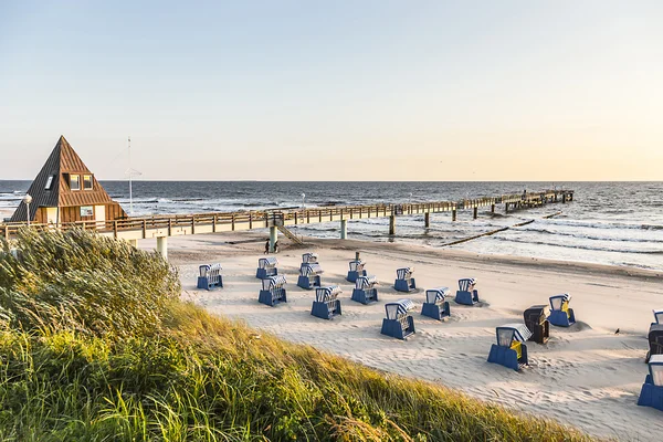 Beach chairs in morning light at the beach — Stock Photo, Image