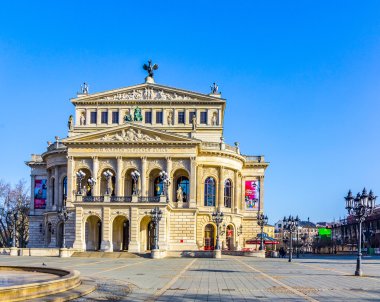 Frankfurt 'ta Alte Oper