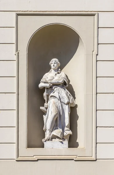 Griechische Statuen auf der Burg Oberschleißheim — Stockfoto