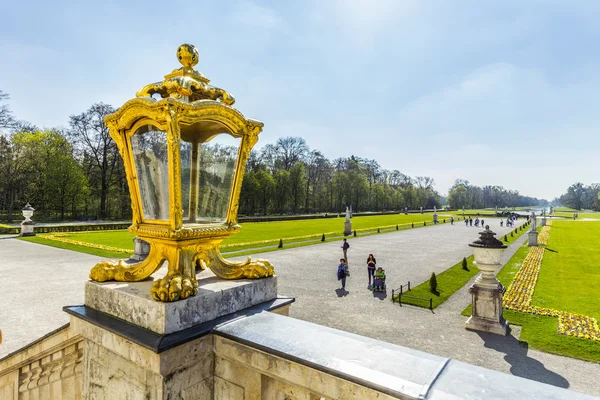 Latarnia w zamku nymphenburg — Zdjęcie stockowe