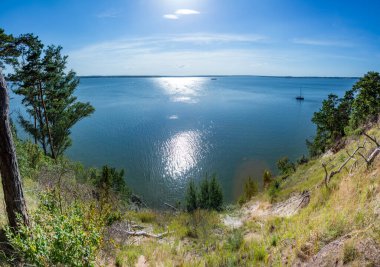 Glitz 'de Baltık Denizi manzaralı uçurum manzarası