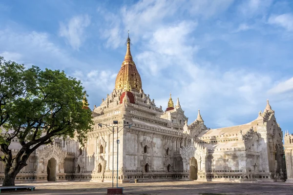Tempio di Ananda Phaya a Bagan, Myanmar — Foto Stock
