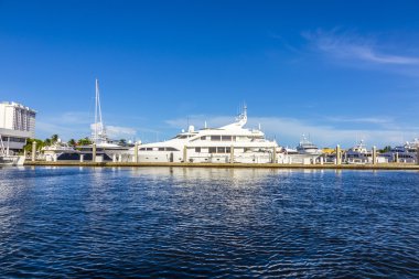 waterfront evlerde fort Lauderdale tekne