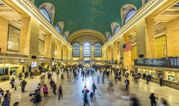 Emberek, a Grand Central Terminal, New York City — Stock Fotó