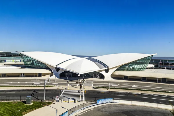 Areal view of the historic TWA Flight Center and JetBlue Termina — Stok fotoğraf