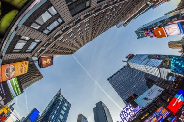 Times Meydanı, broadway tiyatroları ve iri sayı-in seçme