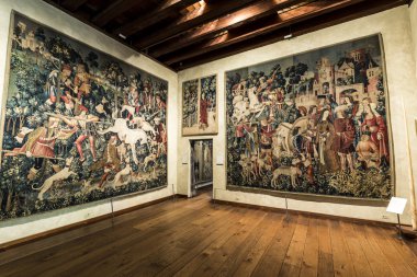 famous unicorn tapestries in the Cloisters museum in New York