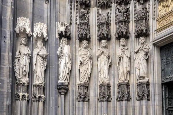 Cologne, Allemagne, le portail médiéval, entrée principale du Dôme — Photo
