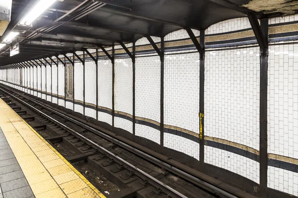 Metro in New York with old historic tiles — Stok fotoğraf