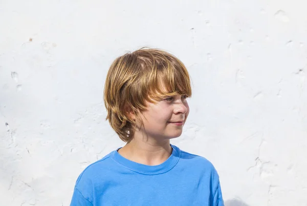 Retrato de lindo joven — Foto de Stock