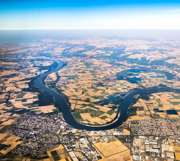Vista para o rio Reno em Hesse — Fotografia de Stock