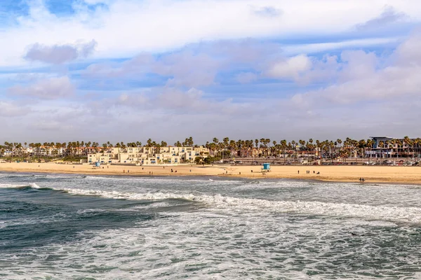 Famous Huntington Beach Shoreline Bright Sunny Day Shows Water Movement — Stock Photo, Image