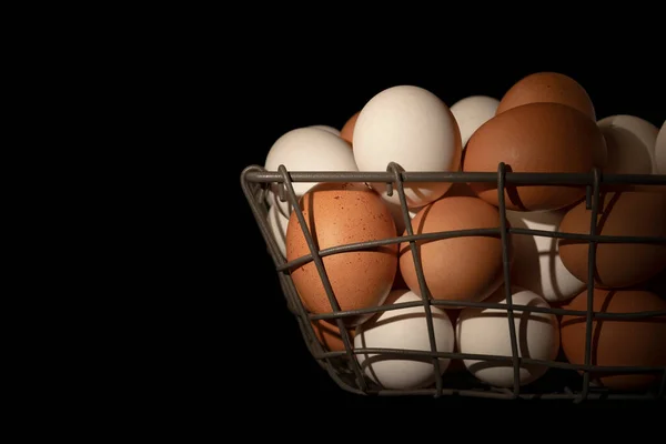 Small Basket Fresh Brown White Eggs Sunrise Collected Traditional Farming — Stock Photo, Image