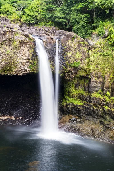 Rainbow Falls Hawaje — Zdjęcie stockowe