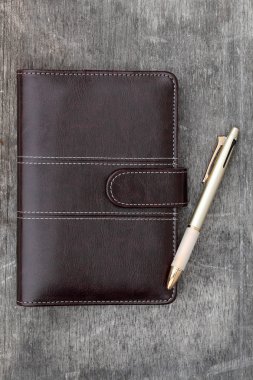 deri defter ve tükenmez kalem