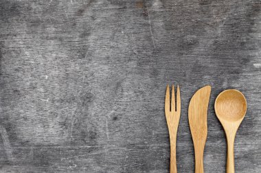 Tahta kaşık ve çatal, bıçak