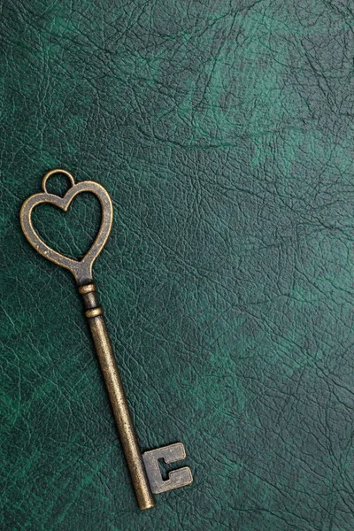 Serce starodawny klucz — Zdjęcie stockowe