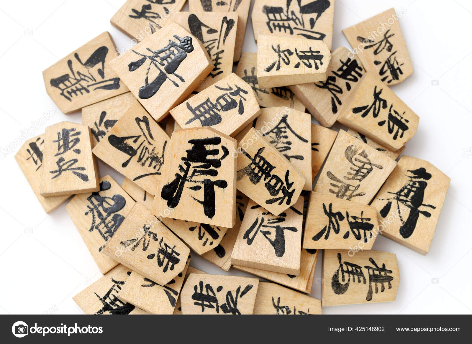 Shogi Japonês Peças Sensu Fundo Branco Shogi Xadrez Japonês Palavra fotos,  imagens de © akiyoko74 #425148868