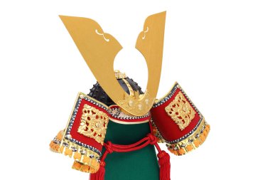 Kabuto. Beyaz arka planda izole edilmiş geleneksel Japon samuray kaskı.
