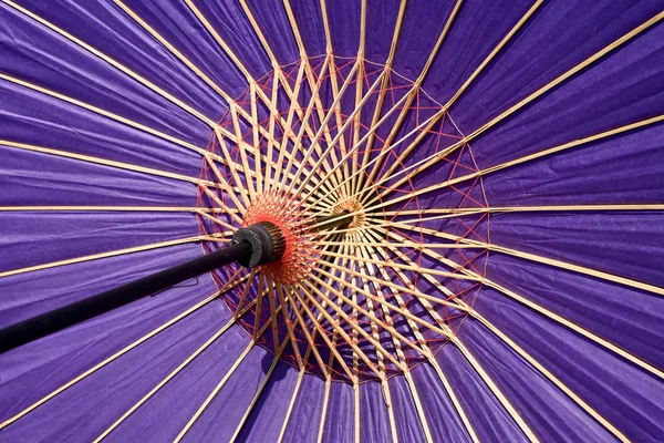 Japanese traditional purple umbrella — Stock Photo, Image