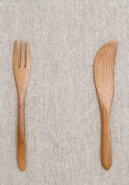 Widelec i nóż drewniany — Zdjęcie stockowe